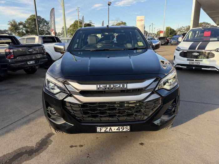2025 Isuzu D-MAX LS-U+ MY24 4X4 Dual Range Basalt Black Mica