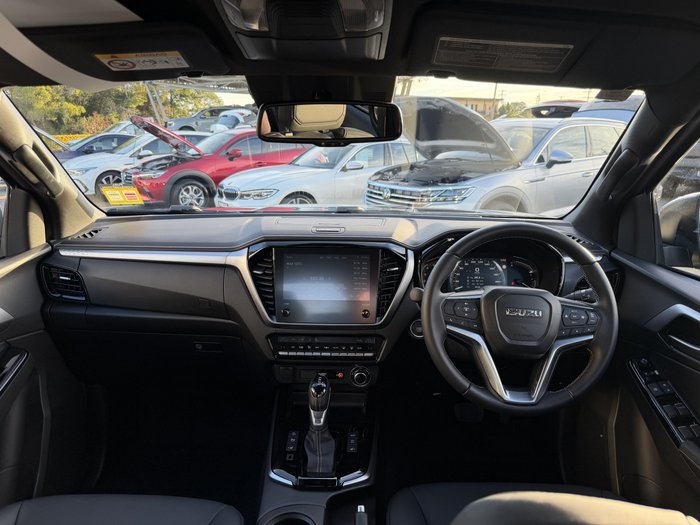 2025 Isuzu D-MAX LS-U+ MY24 4X4 Dual Range Basalt Black Mica
