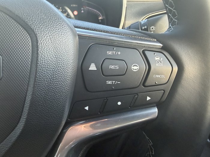 2025 Isuzu D-MAX LS-U+ MY24 4X4 Dual Range Basalt Black Mica