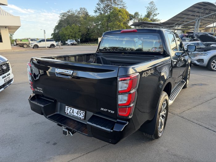 2025 Isuzu D-MAX LS-U+ MY24 4X4 Dual Range Basalt Black Mica