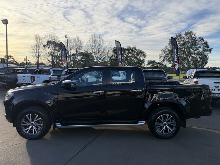 2025 Isuzu D-MAX LS-U+ MY24 4X4 Dual Range Basalt Black Mica