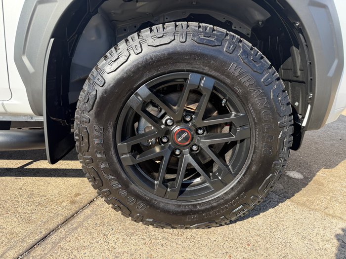 2024 Isuzu D-MAX BLADE MY24 4X4 Dual Range Moonstone White Pearl