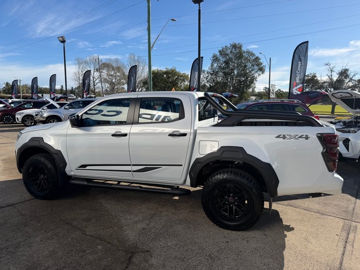 2024 Isuzu D-MAX BLADE MY24 4X4 Dual Range Moonstone White Pearl