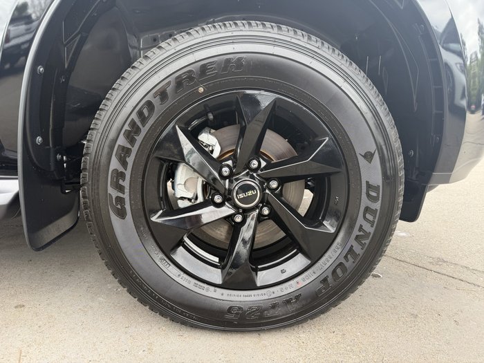 2025 Isuzu D-MAX X-RIDER MY25.5 4X4 Dual Range Basalt Black Mica