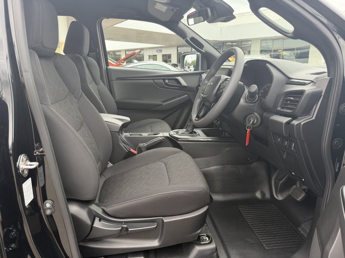 2025 Isuzu D-MAX X-RIDER MY25.5 4X4 Dual Range Basalt Black Mica