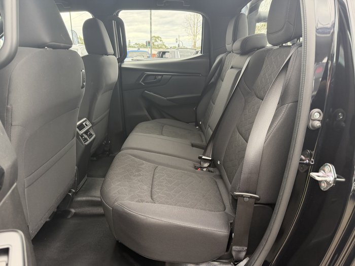 2025 Isuzu D-MAX X-RIDER MY25.5 4X4 Dual Range Basalt Black Mica