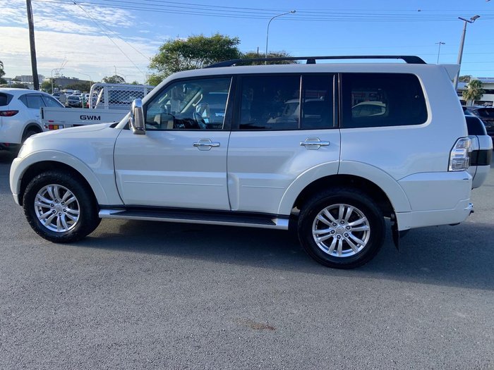 2017 Mitsubishi Pajero GLX