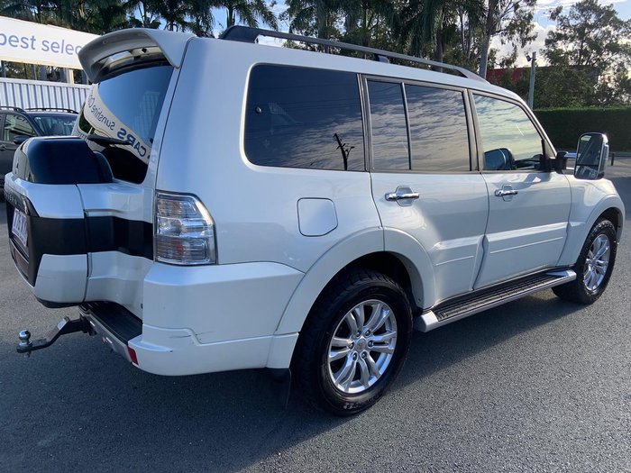 2017 Mitsubishi Pajero GLX