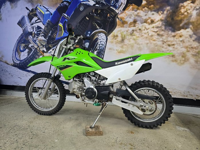 2022 Kawasaki KLX110R GREEN
