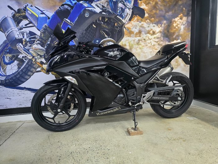 2013 Kawasaki NINJA 300 BLACK