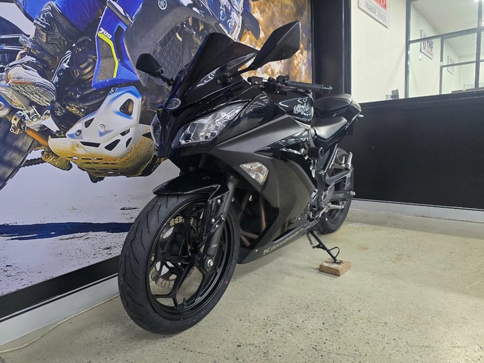 2013 Kawasaki NINJA 300 BLACK