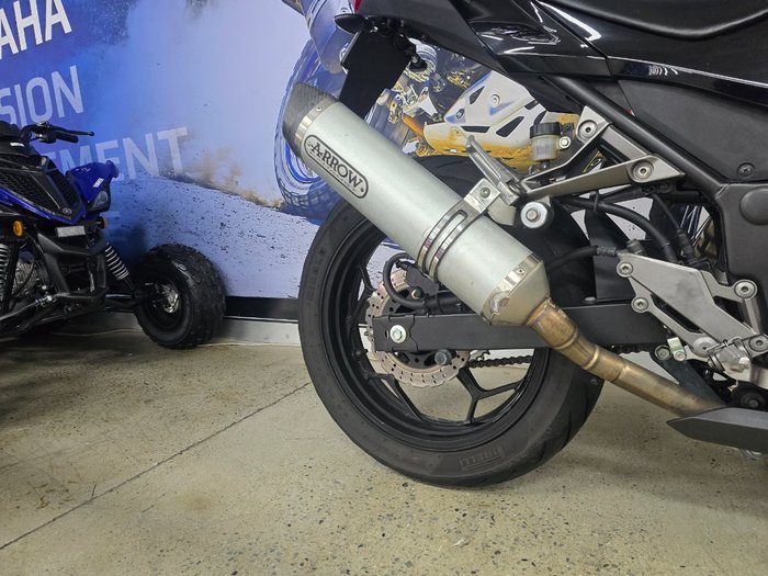 2013 Kawasaki NINJA 300 BLACK