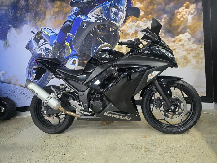 2013 Kawasaki NINJA 300