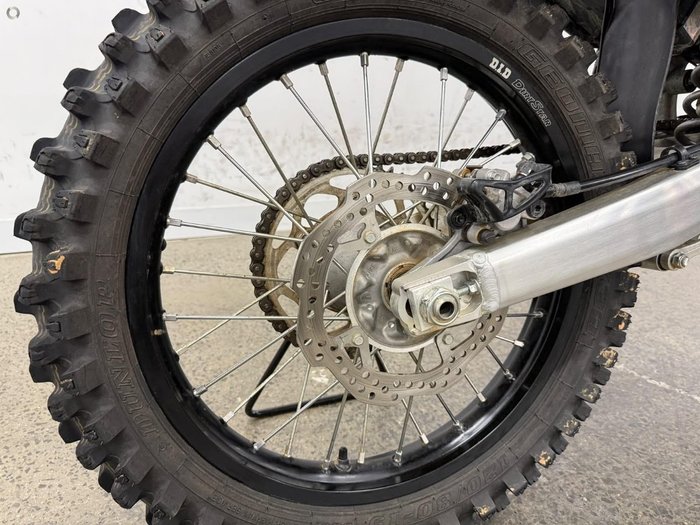 2024 Honda CRF450R Red