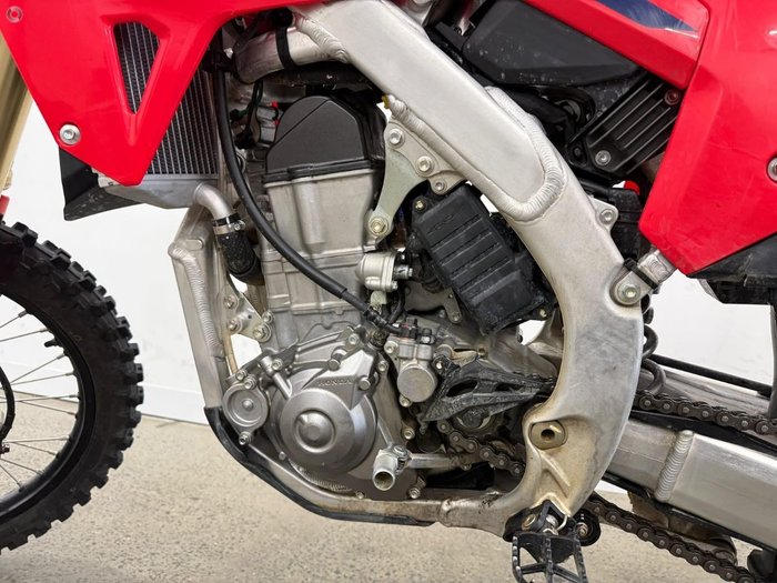 2024 Honda CRF450R Red
