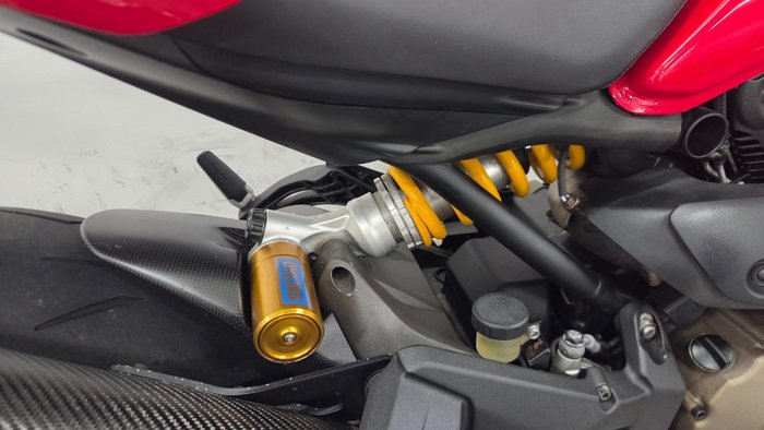 2014 DUCATI MONSTER 1200S Red