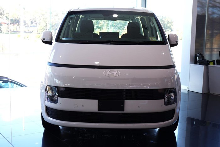 2026 Hyundai STARIA LOAD