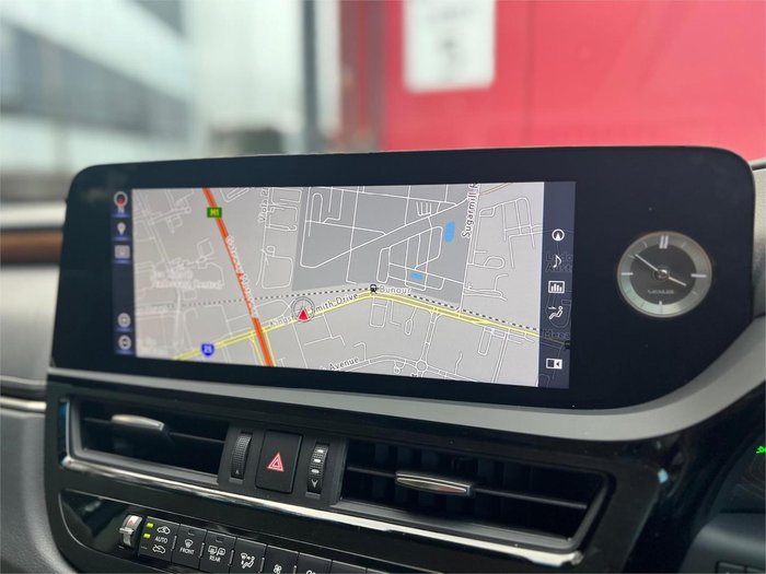 2021 Lexus ES 300h Sports Luxury