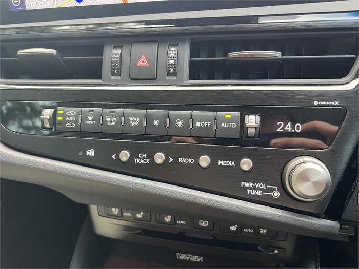 2021 Lexus ES 300h Sports Luxury