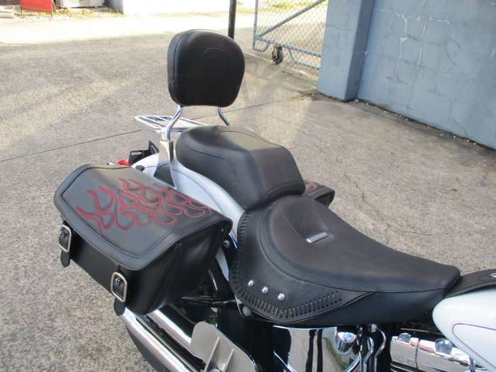 2008 HARLEY-DAVIDSON FLSTF FAT BOY WHITE