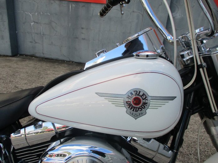 2008 HARLEY-DAVIDSON FLSTF FAT BOY WHITE