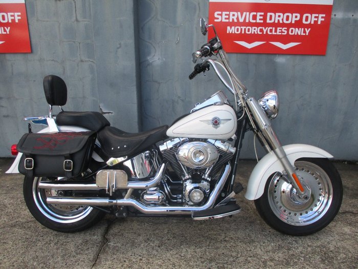2008 HARLEY-DAVIDSON FLSTF FAT BOY WHITE