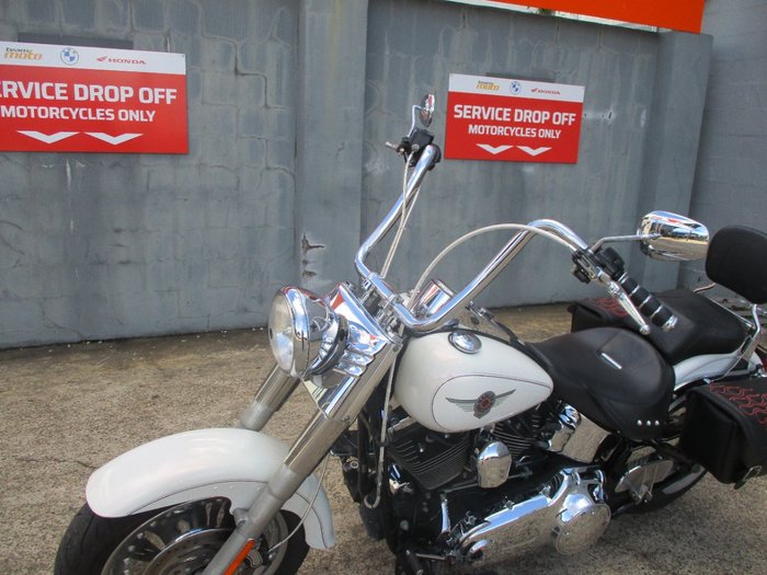 2008 HARLEY-DAVIDSON FLSTF FAT BOY WHITE