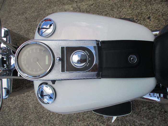 2008 HARLEY-DAVIDSON FLSTF FAT BOY WHITE