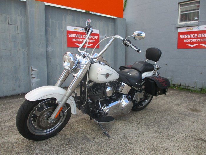 2008 HARLEY-DAVIDSON FLSTF FAT BOY WHITE