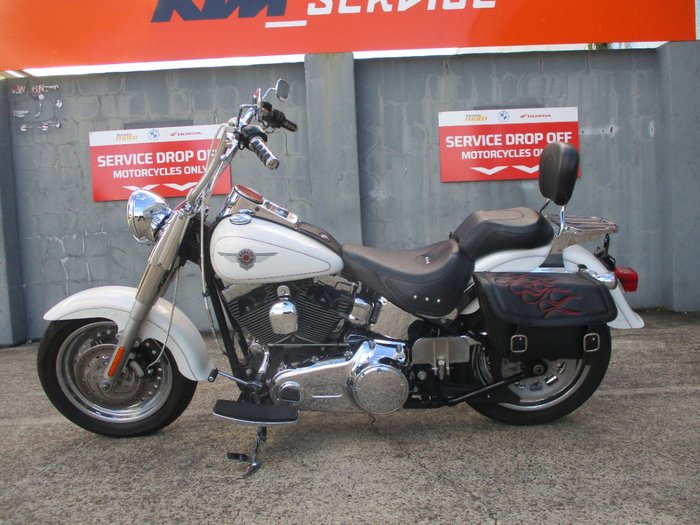 2008 HARLEY-DAVIDSON FLSTF FAT BOY WHITE