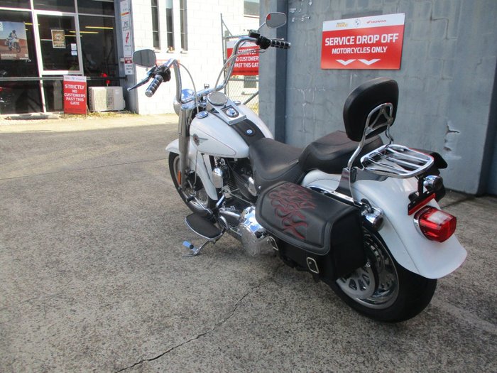 2008 HARLEY-DAVIDSON FLSTF FAT BOY WHITE