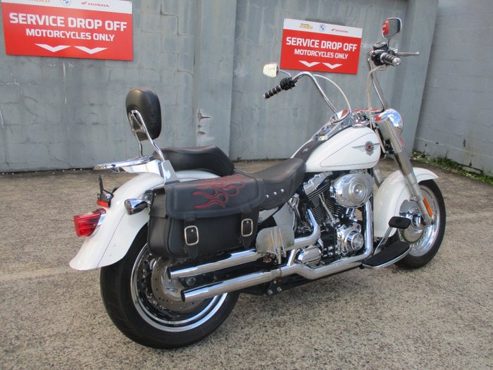 2008 HARLEY-DAVIDSON FLSTF FAT BOY WHITE
