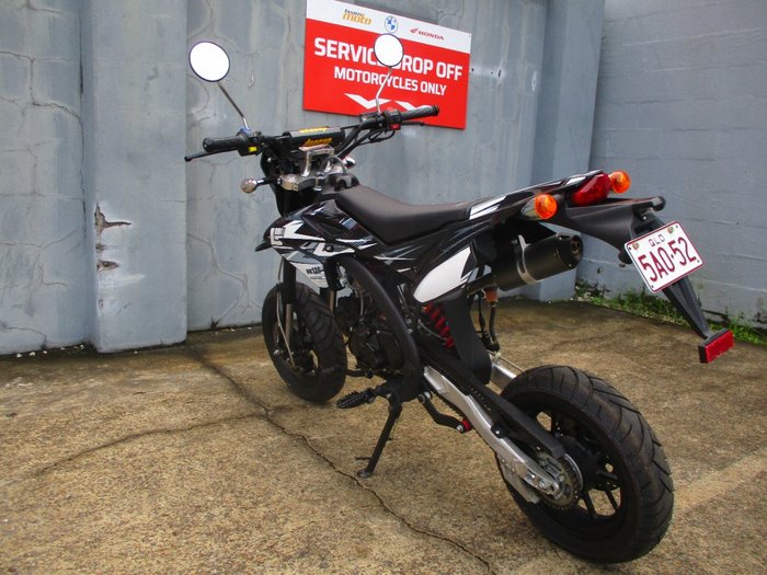 2022 BRAAAP STREET SUPERLITE WHITE