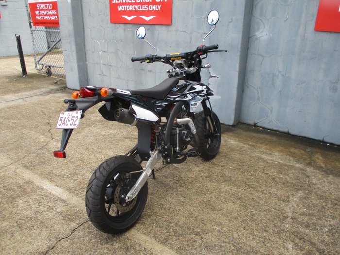 2022 BRAAAP STREET SUPERLITE WHITE