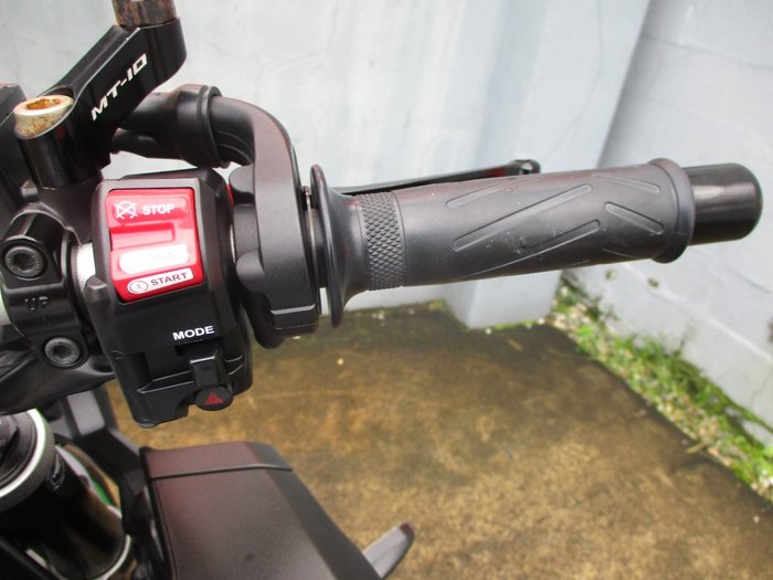 2016 YAMAHA MT-10 GREY