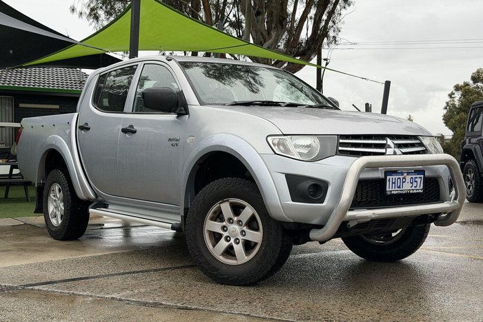 2012 Mitsubishi Triton