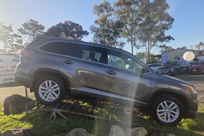 2014 TOYOTA KLUGER GX (4x2)