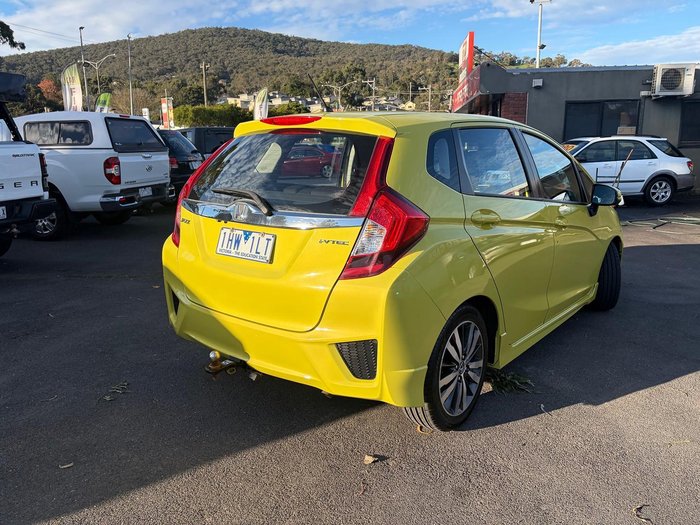 2016 Honda Jazz VTi-S