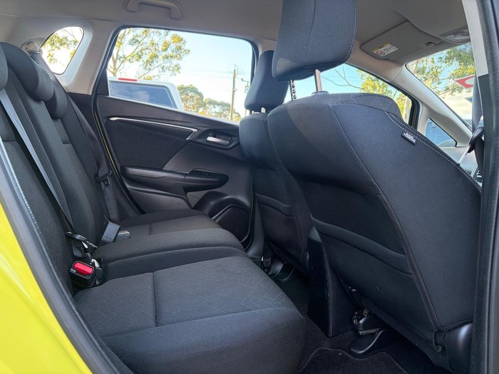 2016 Honda Jazz VTi-S