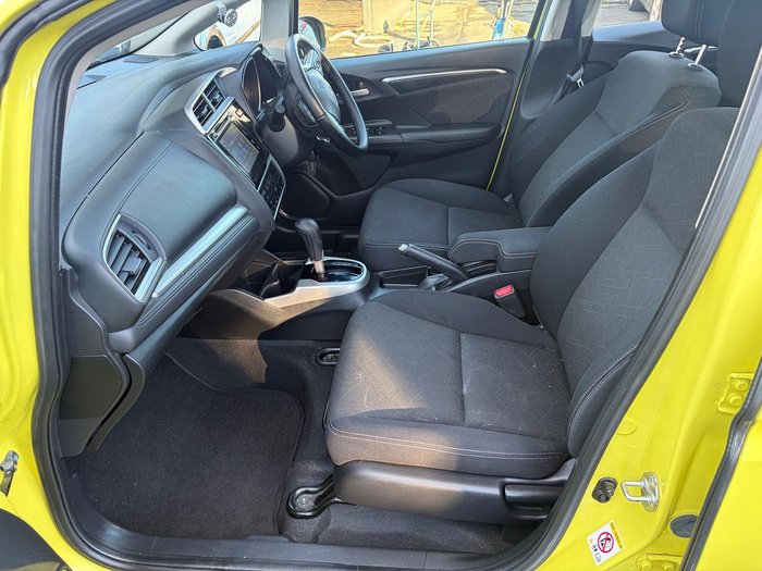 2016 Honda Jazz VTi-S