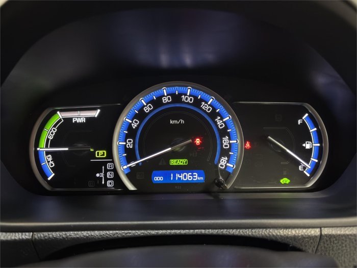 2016 Toyota Noah Hybrid X