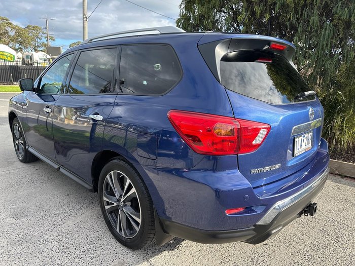 2017 Nissan Pathfinder Ti
