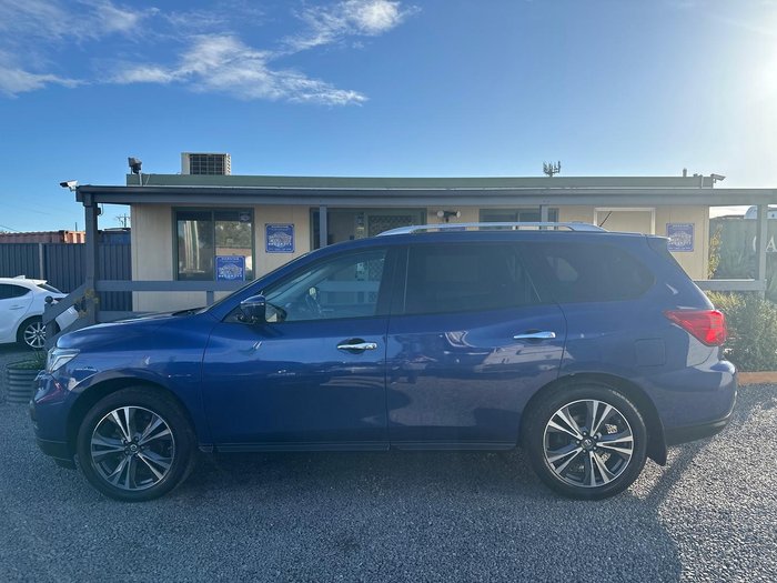 2017 Nissan Pathfinder Ti
