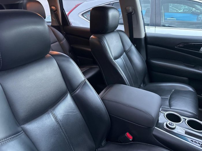 2017 Nissan Pathfinder Ti