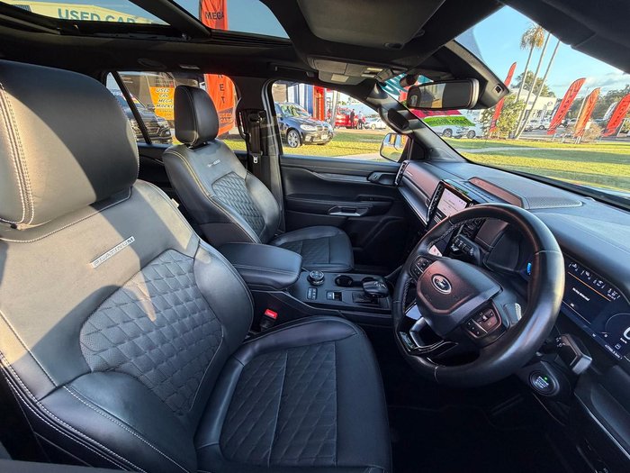 2024 Ford Everest Platinum