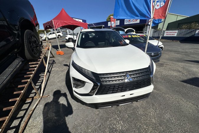 2024 MITSUBISHI ECLIPSE CROSS