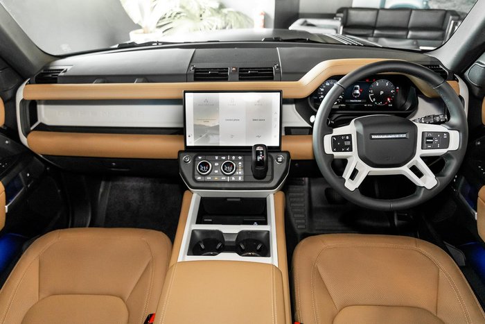 2025 Land Rover Defender 110 D350 X-Dynamic HSE