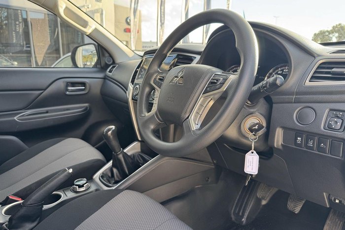 2019 Mitsubishi Triton GLX+