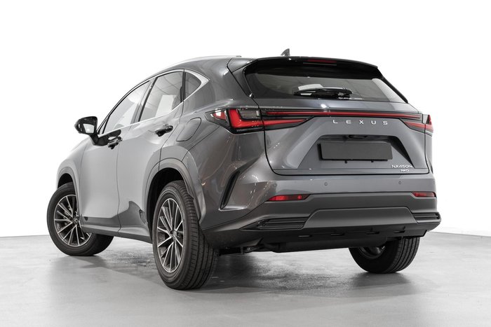 2026 Lexus NX 450h+ Luxury