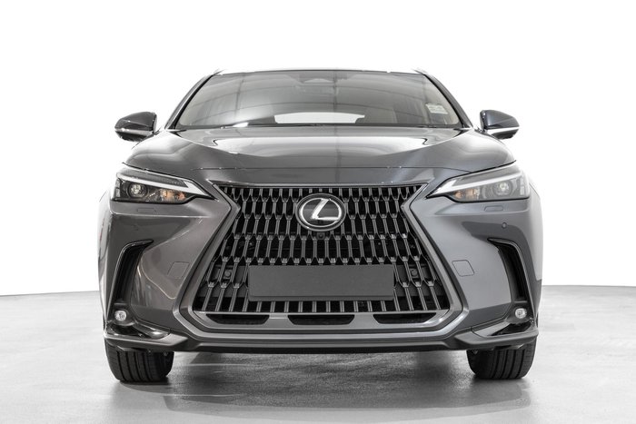 2026 Lexus NX 450h+ Luxury